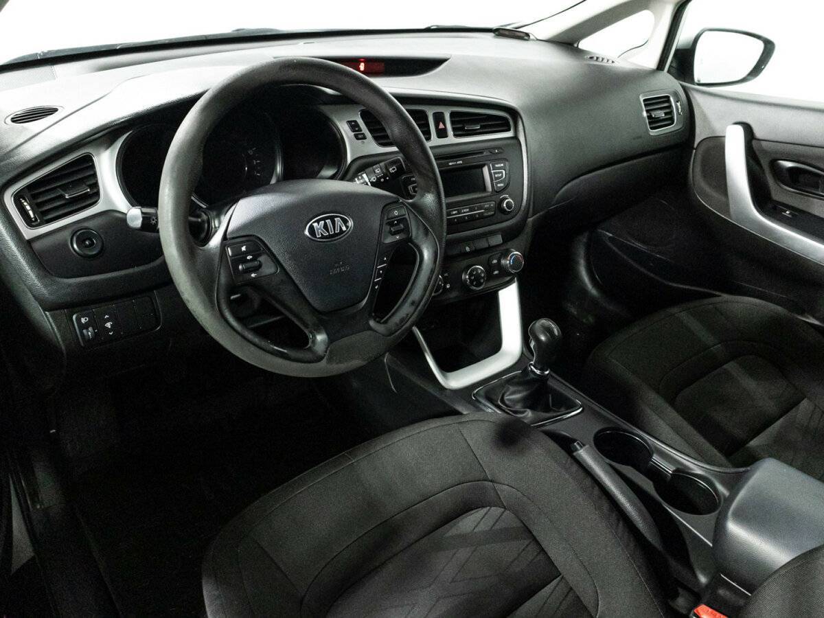 Kia Ceed, 2012 Фото №11