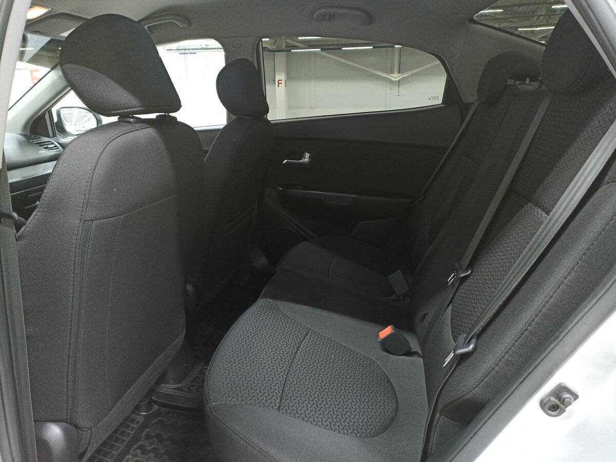 Kia Rio, 2015 Фото №12