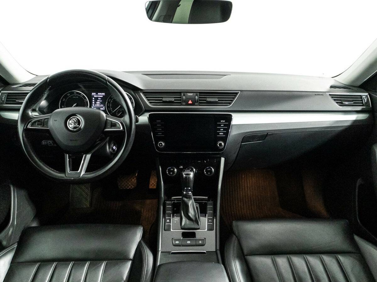Skoda Superb, 2018 Фото №13