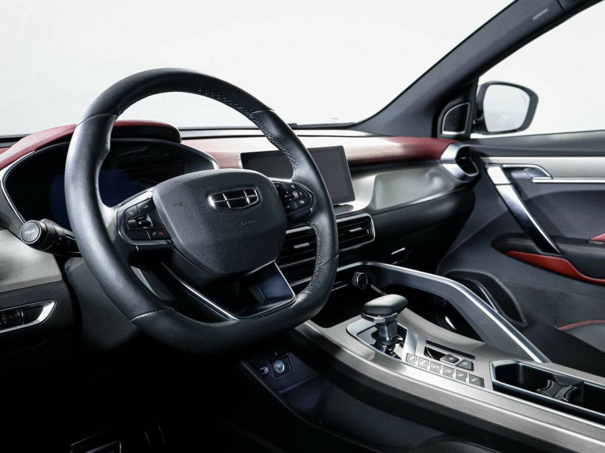 Geely Coolray, 2023 Фото №14