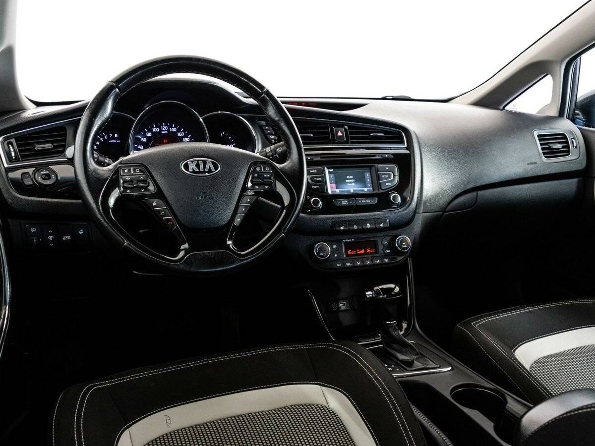 Kia Ceed, 2015 Фото №11