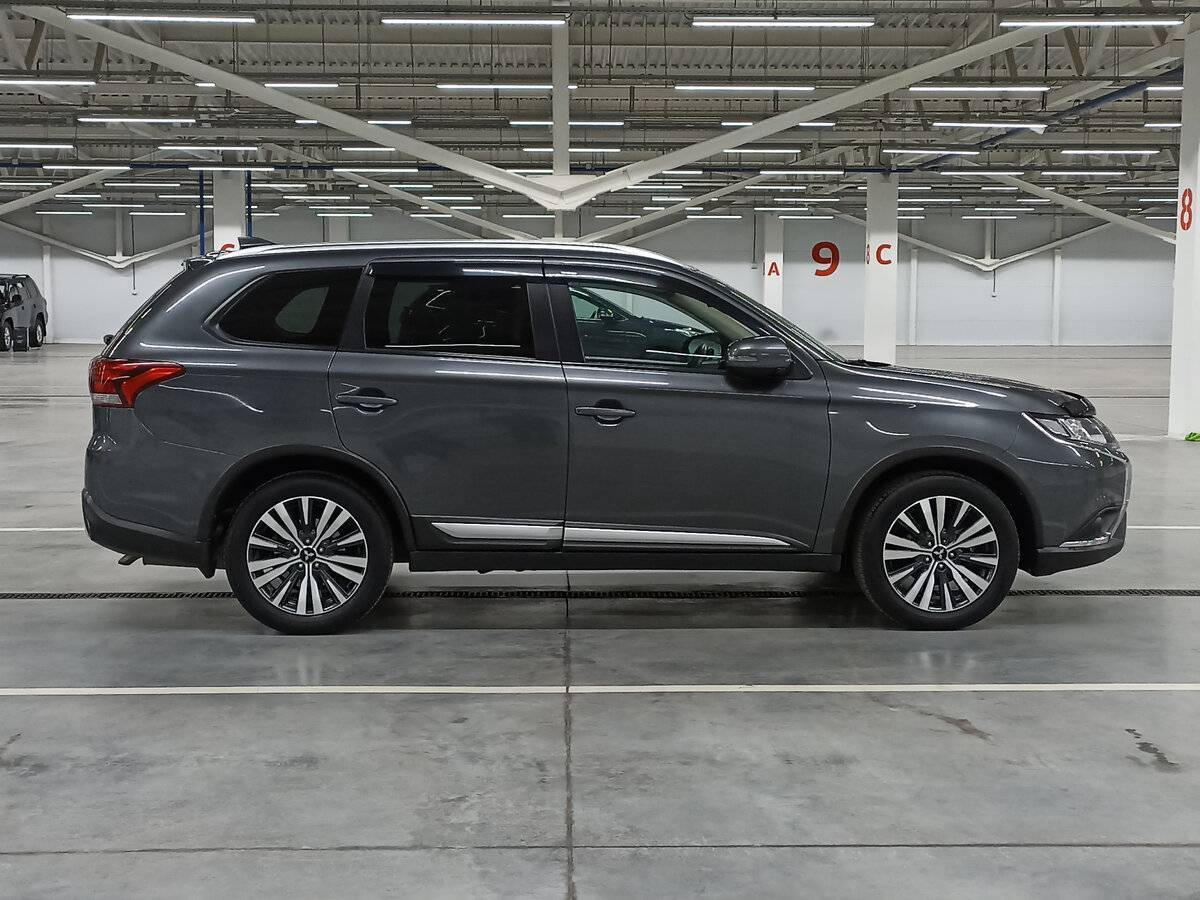 Mitsubishi Outlander, 2020 - 114 252 км. | Фото №4