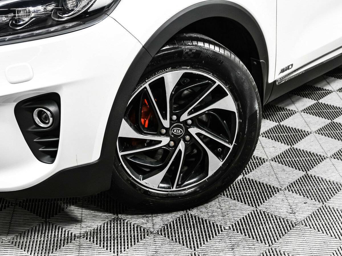 Kia Sorento, 2018 Фото №14
