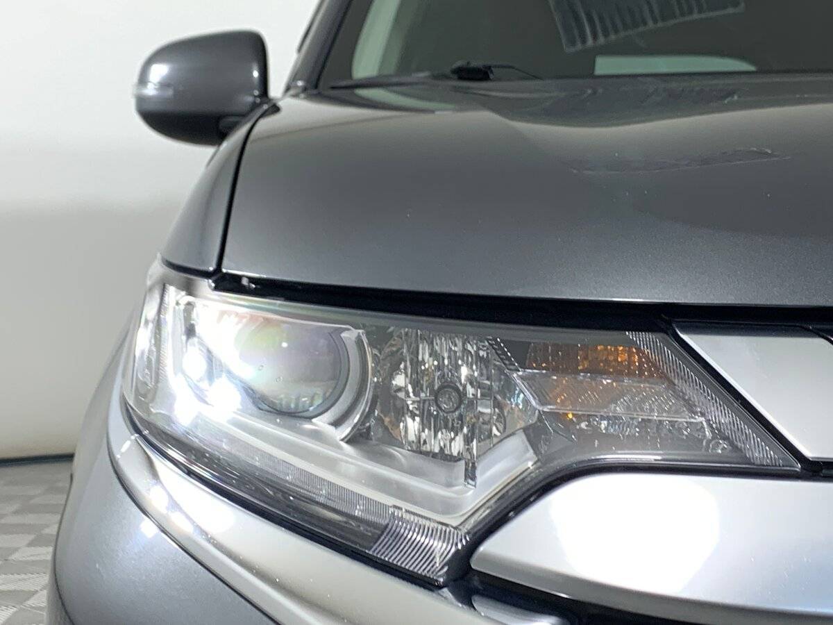 Mitsubishi Outlander, 2019 Фото №9