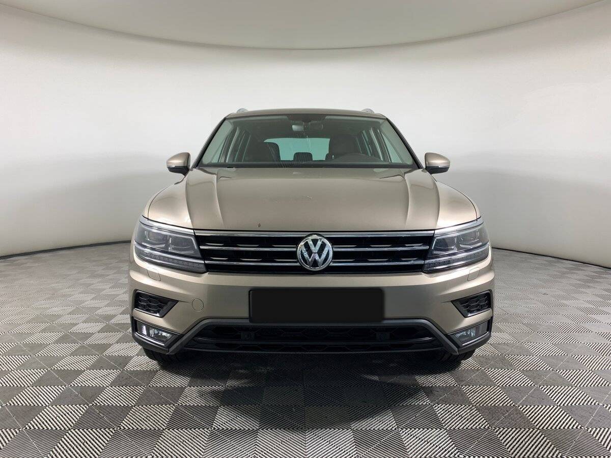 Volkswagen Tiguan, 2018 Фото №2