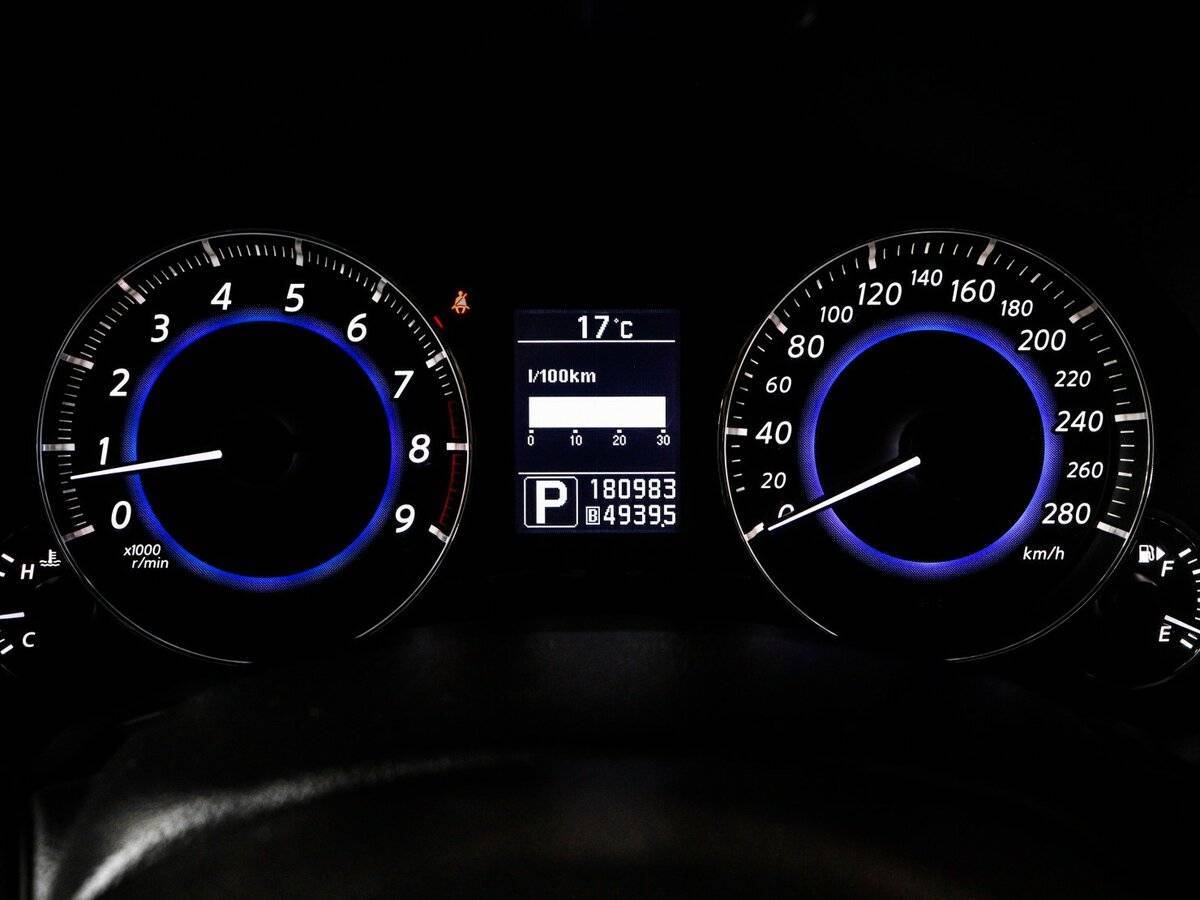 Infiniti FX37, 2012 Фото №11