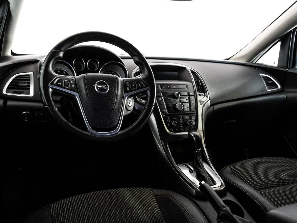Opel Astra, 2012 Фото №11