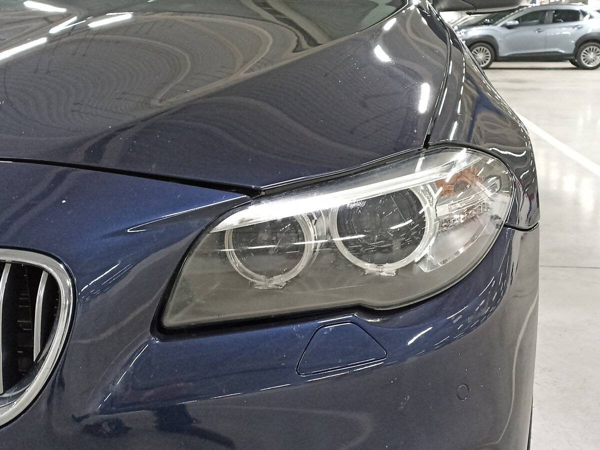 BMW 5 серии 520i, 2015 Фото №17