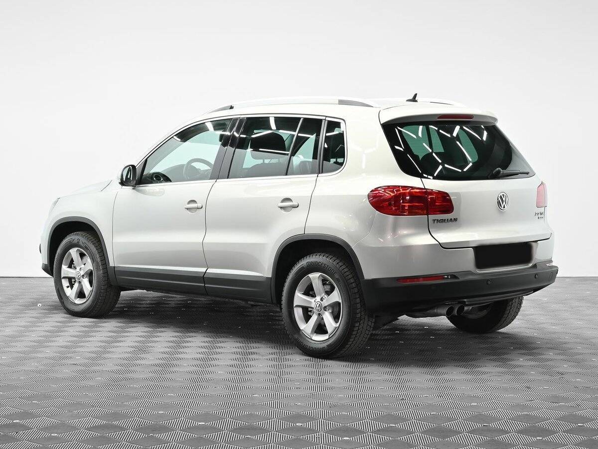 Volkswagen Tiguan, 2012 Фото №3