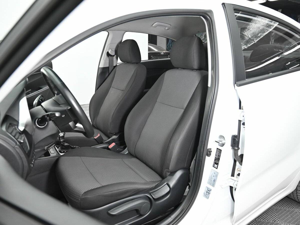 Kia Rio, 2022 Фото №7