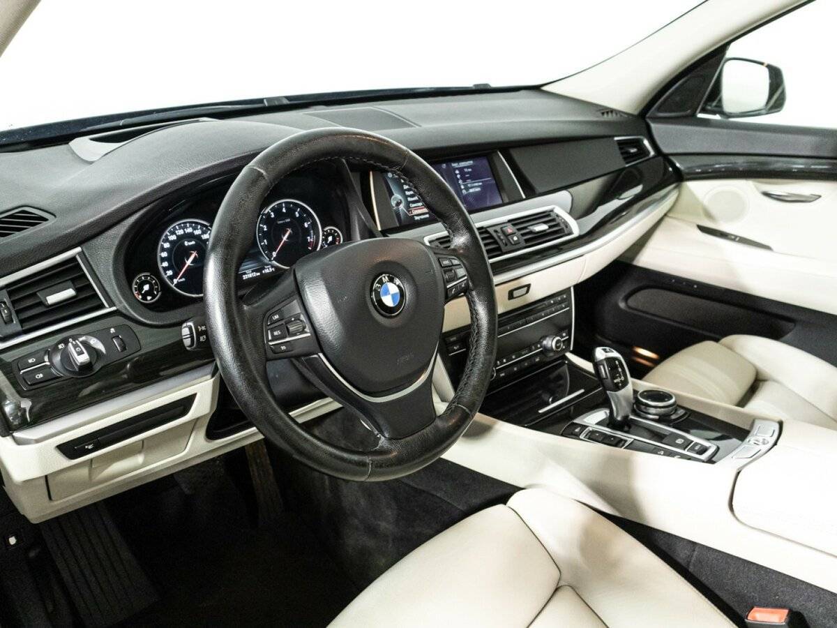 BMW 5 серии Gran Turismo 535i xDrive, 2014 Фото №11