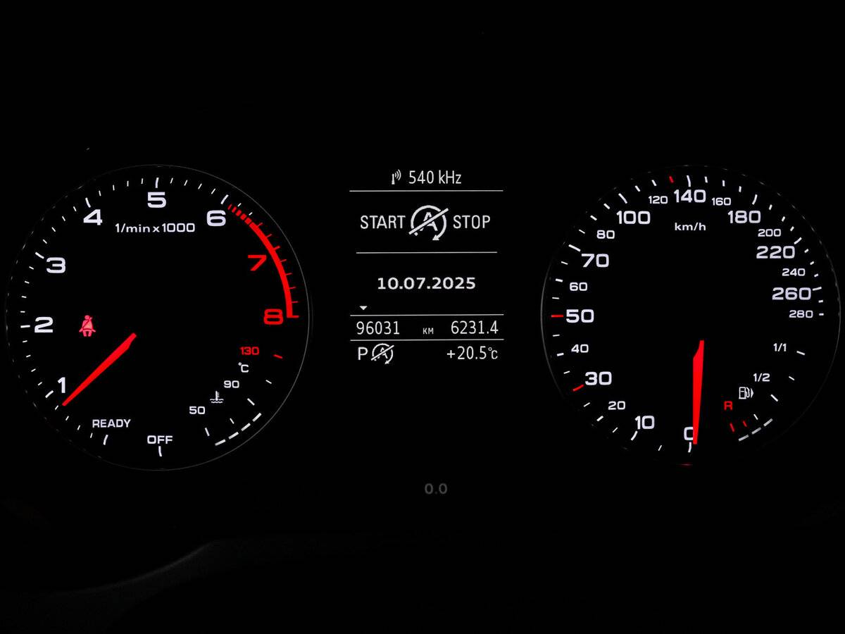 Audi A3, 2015 Фото №11