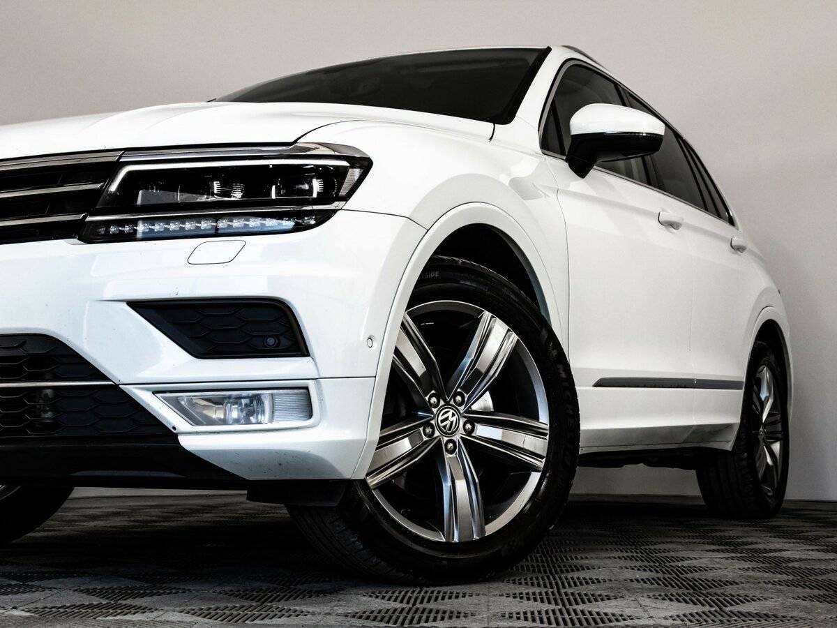 Volkswagen Tiguan, 2017 - 214 699 км. | Фото №2