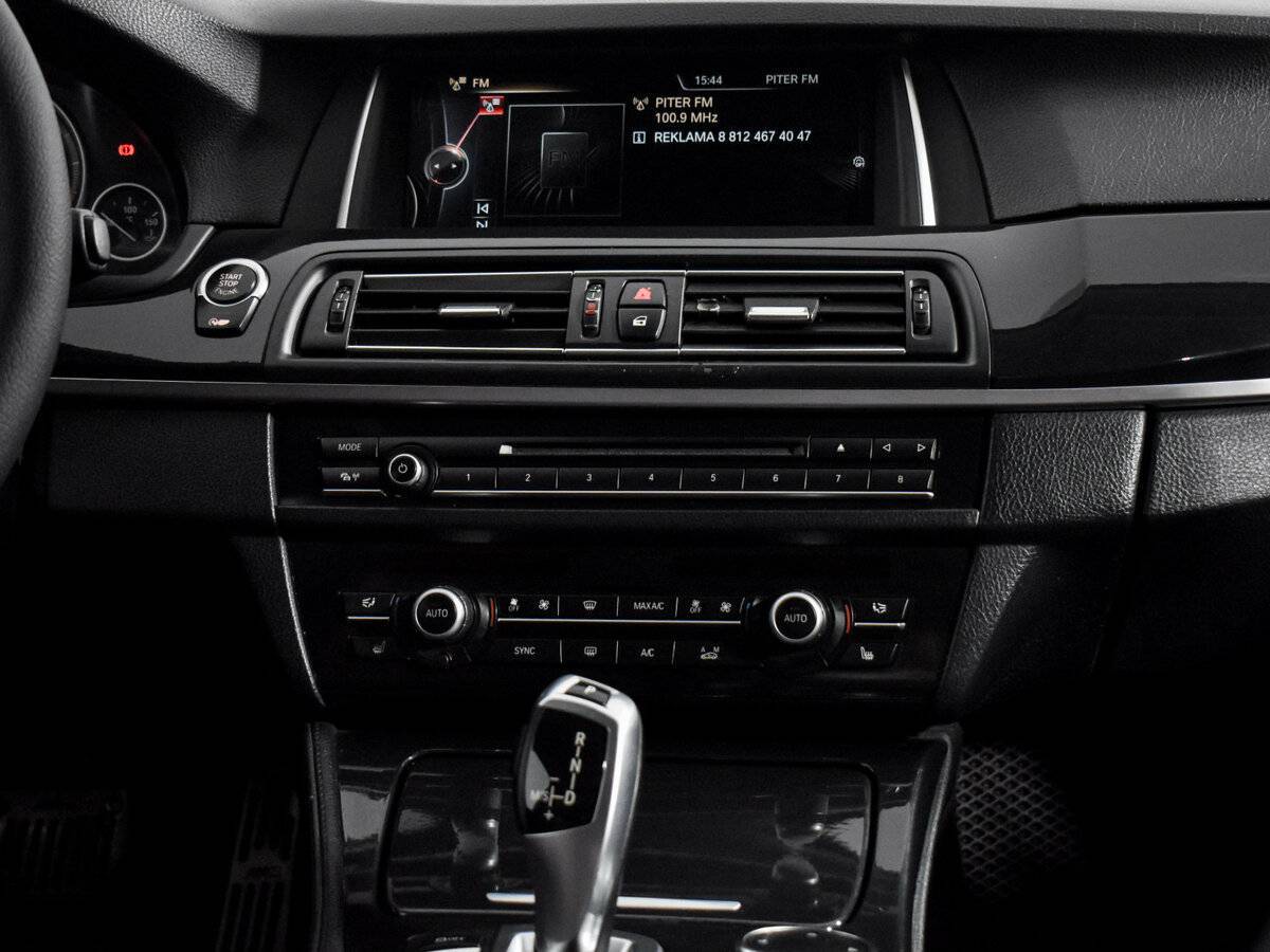 BMW 5 серии 520d, 2013 Фото №19