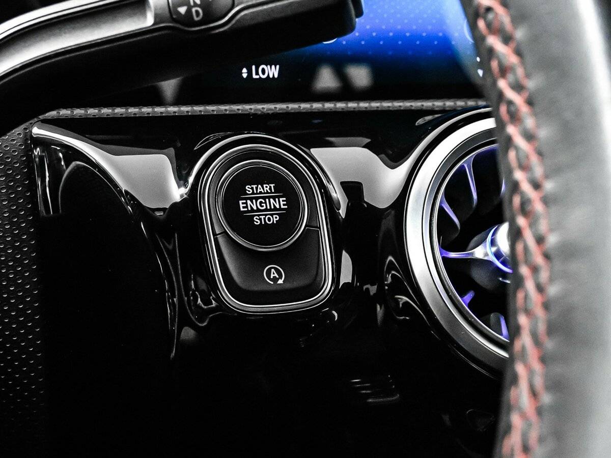 Mercedes-Benz CLA 200, 2020 Фото №14