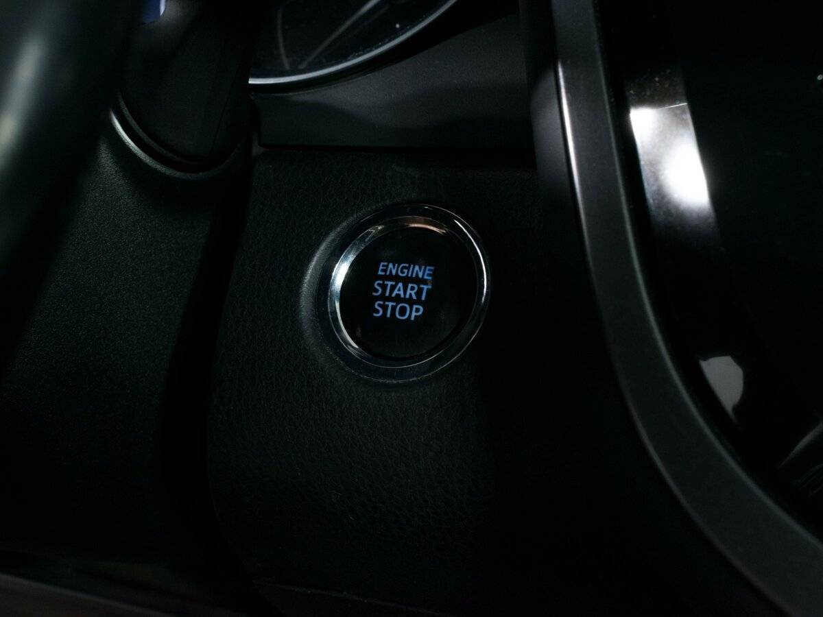 Toyota Camry, 2020 Фото №15