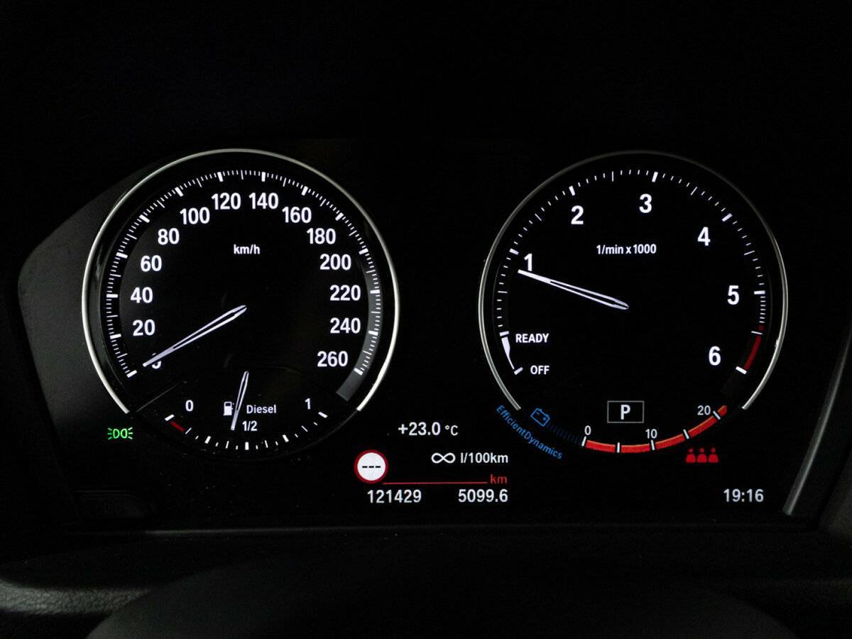 BMW X1 18d xDrive, 2021 Фото №12