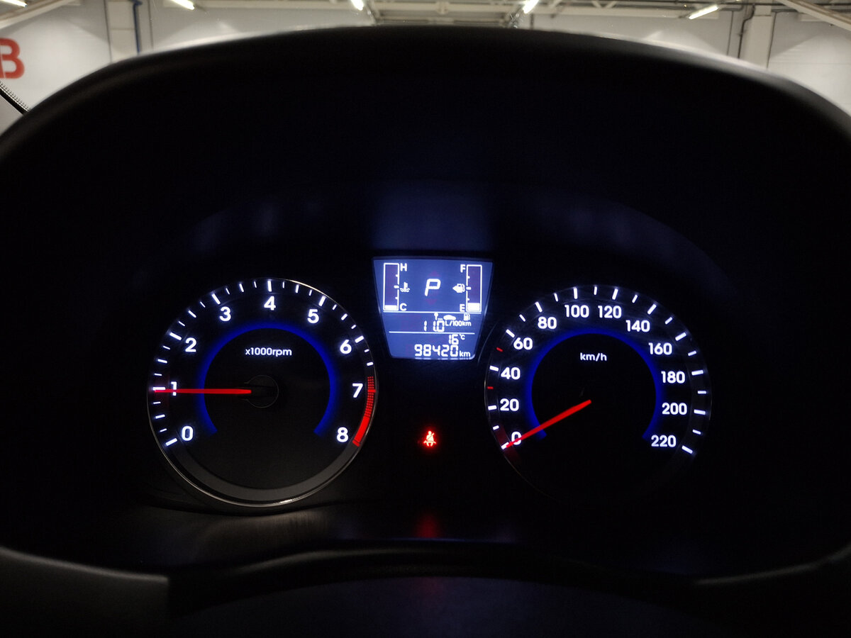 Hyundai Solaris I Рестайлинг, 2015 Фото №13