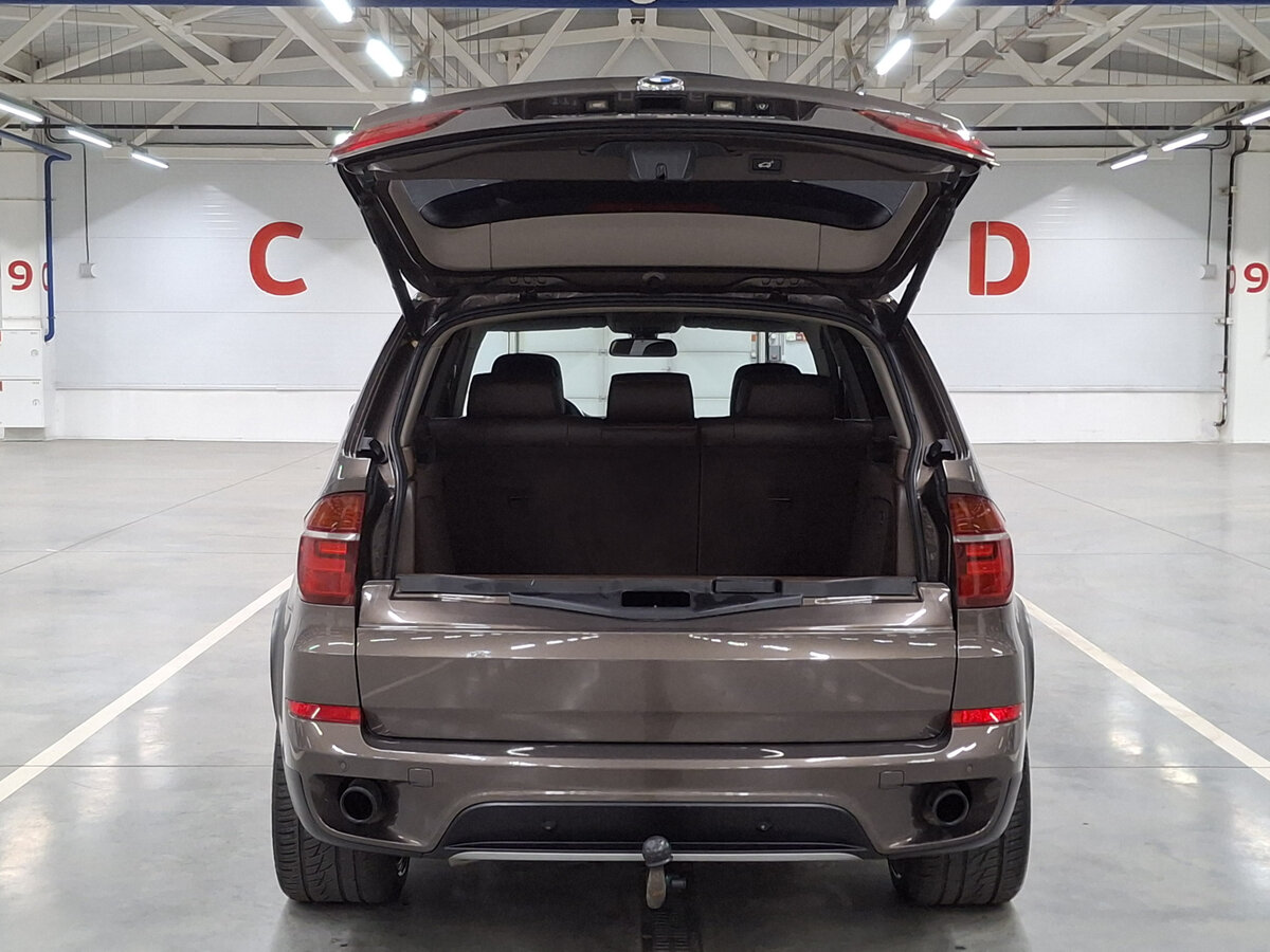 BMW X5 40d II (E70) Рестайлинг, 2012 Фото №9