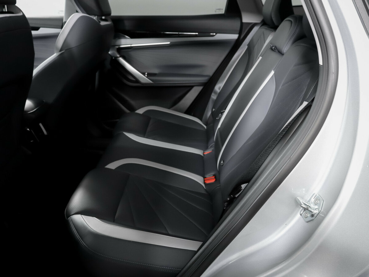 Geely Atlas II, 2023 Фото №10