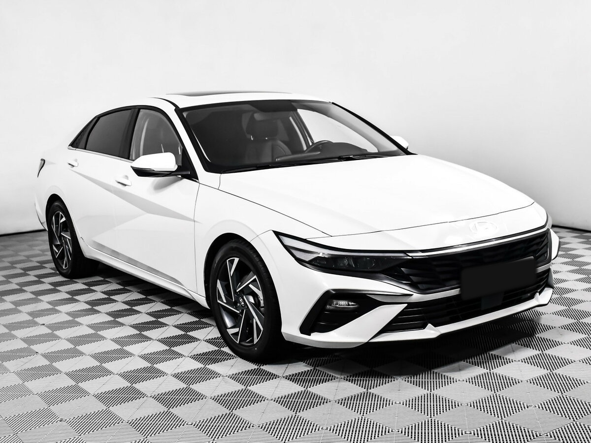 Hyundai Elantra VII (CN7) Рестайлинг, 2023 - 57 075 км. | Фото №3
