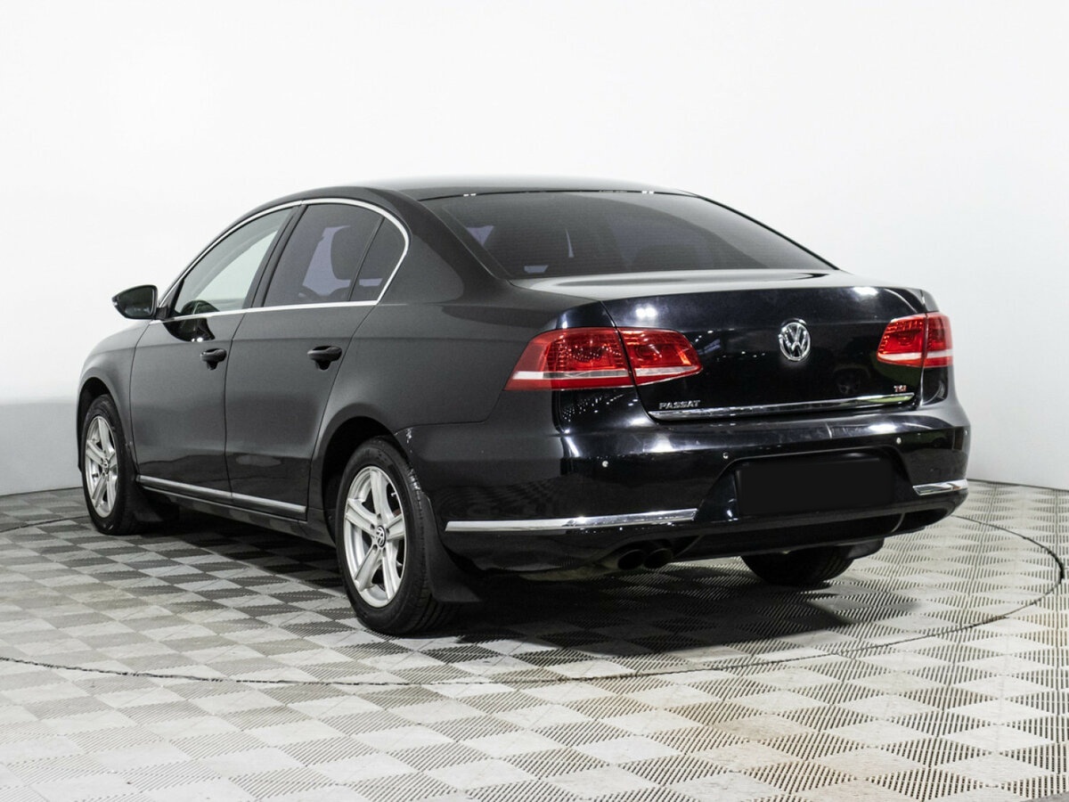 Volkswagen Passat B7, 2012 Фото №6