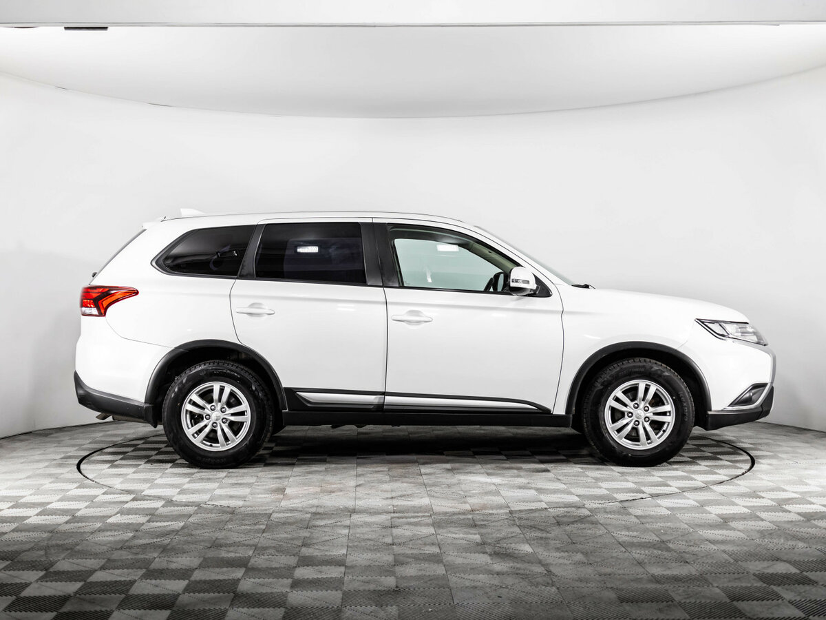 Mitsubishi Outlander III Рестайлинг 3, 2018 - 126 249 км. | Фото №4