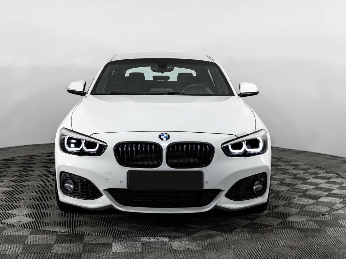 BMW 1 серии 118i II (F20/F21) Рестайлинг 2, 2019 Фото №3