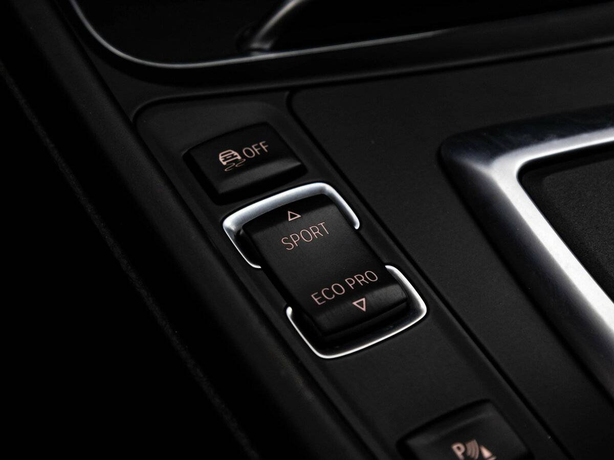 BMW 3 серии 320i VI (F3x) Рестайлинг, 2016 Фото №13