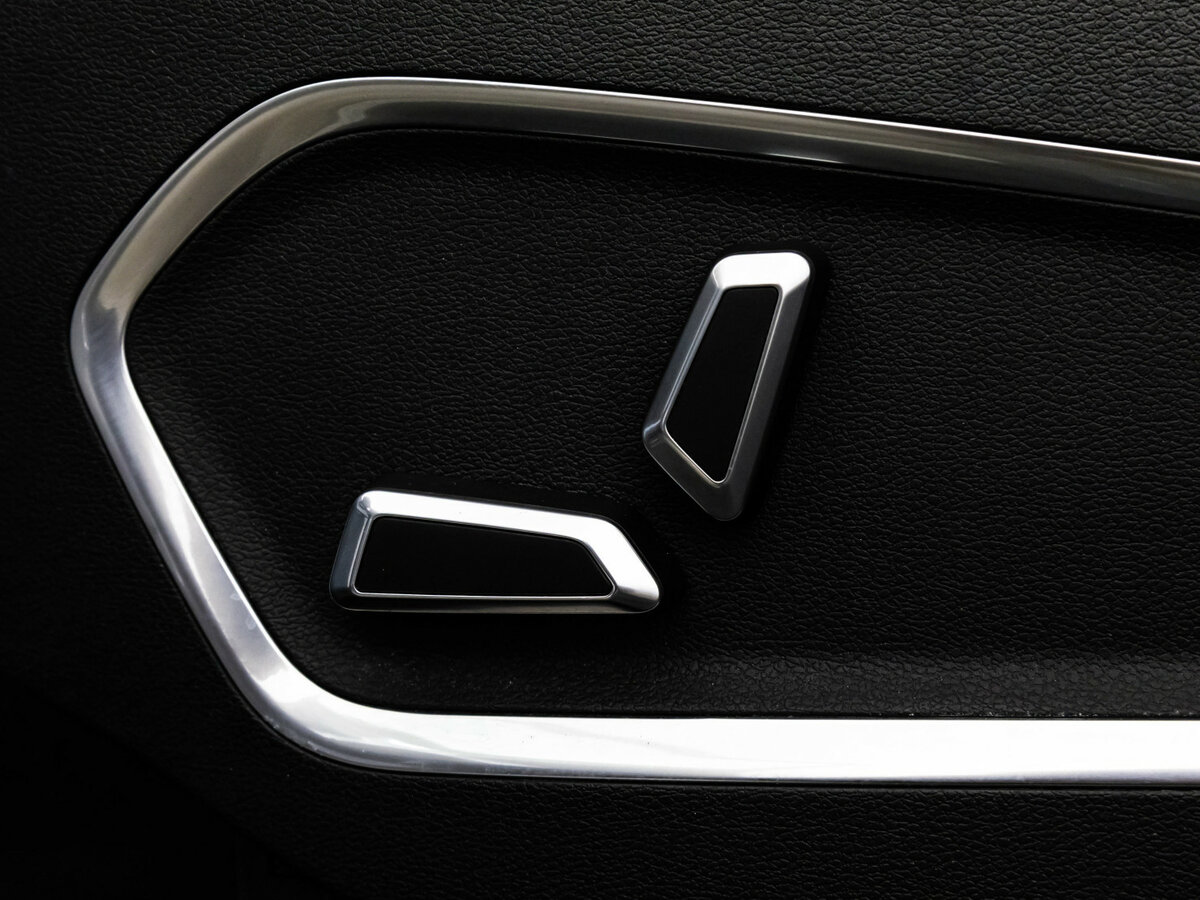 Geely Atlas Pro, 2021 Фото №29