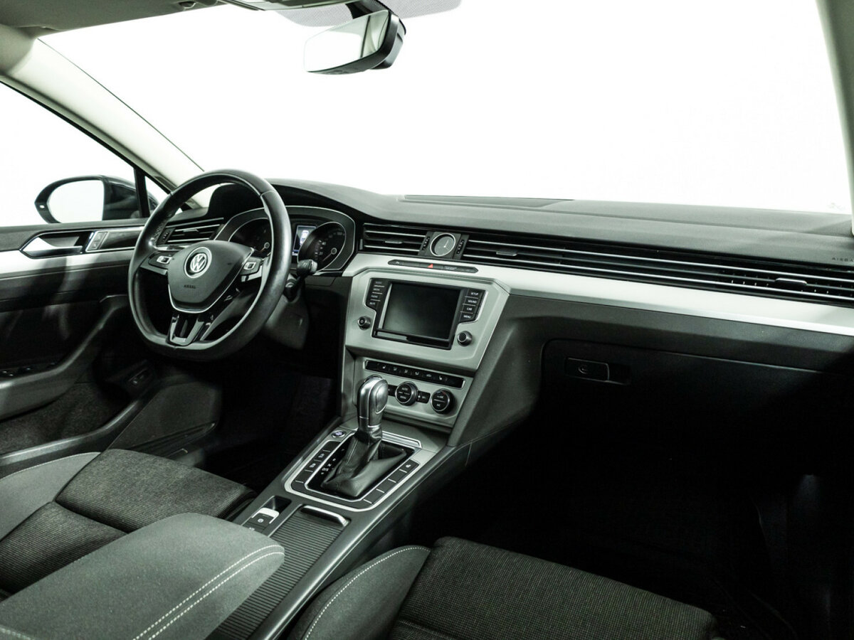 Volkswagen Passat B8, 2017 - 131 507 км. | Фото №7