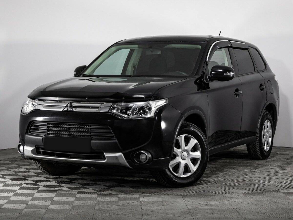 Mitsubishi Outlander III Рестайлинг, 2014 Фото №1